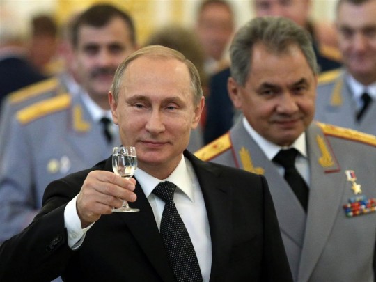Каспаров наименовал условие, при каком Путин бросит войска на захват Мариуполя
