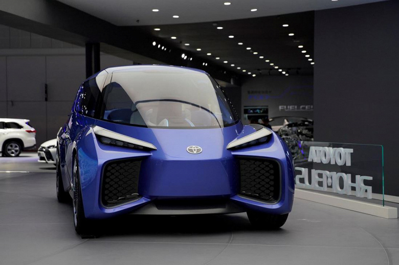 Toyota инвестирует в развитие электромобилей в Индонезии 2 млрд долларов