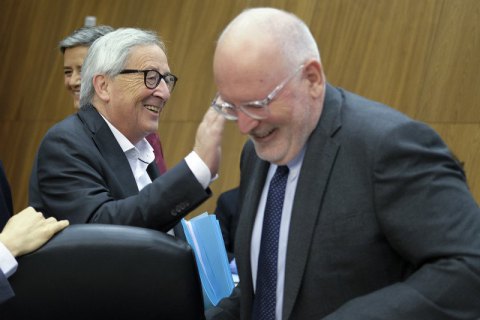 Голландец Тиммерманс стал основным претендентом на пост председателя Еврокомиссии