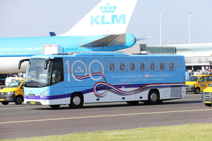 KLM запустила дармовой автобус в аэропорт Амстердама