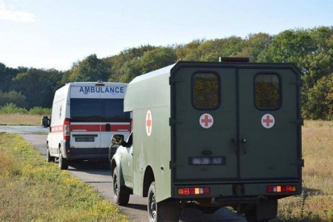 Пятеро военнослужащих получили ранения и травмы на Донбассе в пятницу