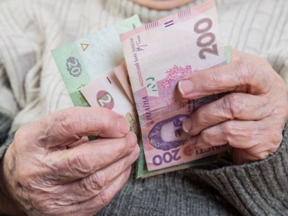В МинВОТ заявили, что выплачивать пенсии в ОРДЛО доколе невозможно