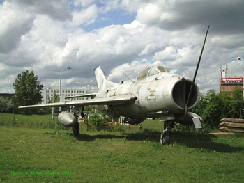 MiG-19S Walk Around