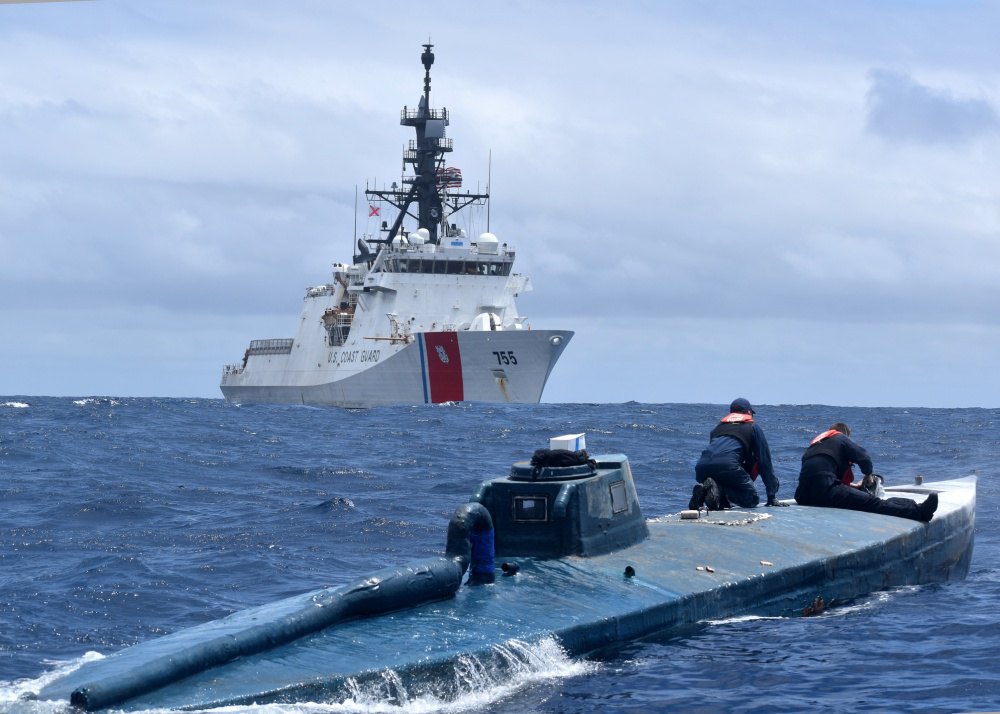 Береговая охрана США забрала подлодку с 7 тоннами кокаина