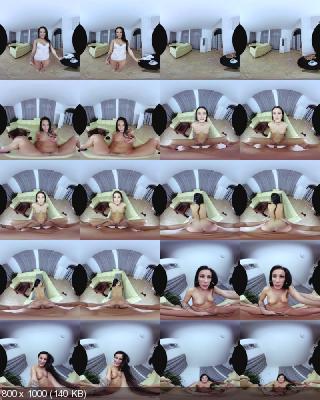CzechVR: Lexi Dona (Private Fashion Show / 258) 05.01.2019 [PlayStation VR | SideBySide]